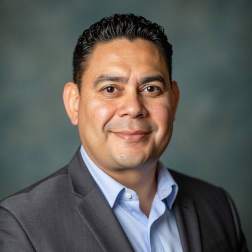 Fred Muñoz - Medicare & Health Insurance Guide